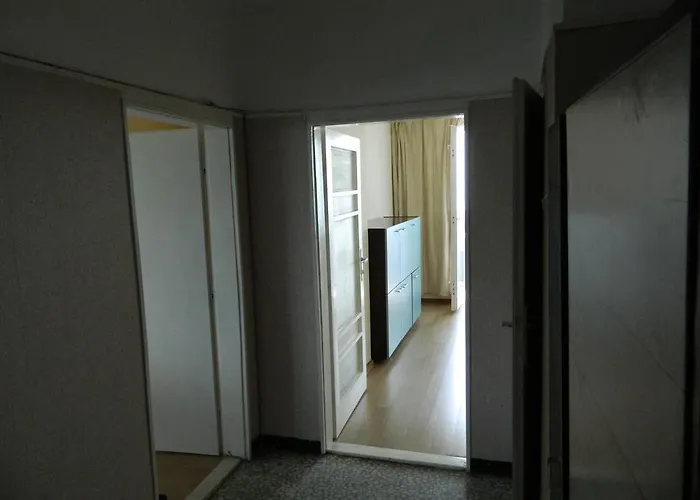 Happy Vacation 2 Апартаменты *