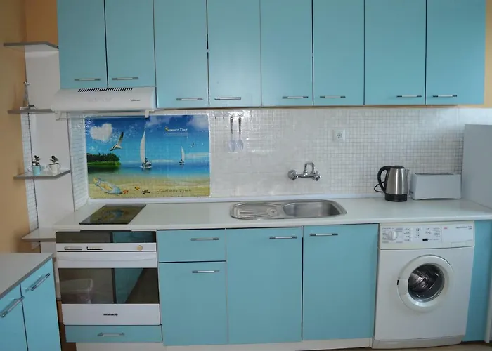 Happy Vacation 2 * Варна