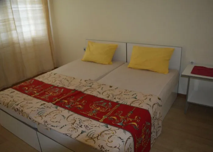 Happy Vacation 2 * Варна