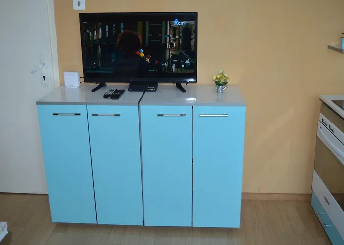 Happy Vacation 2 Апартаменты *